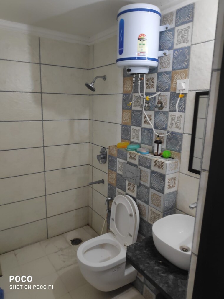 Bathroom, paradigm-business-hermitage-park 3 Bedroom 1600 Sq.Ft. Apartment In Dhakoli Zirakpur 9442631
