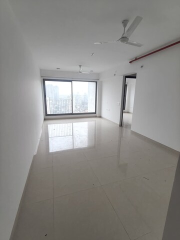 2 BHK Apartment For Rent in Sunteck City Avenue 4, Goregaon West