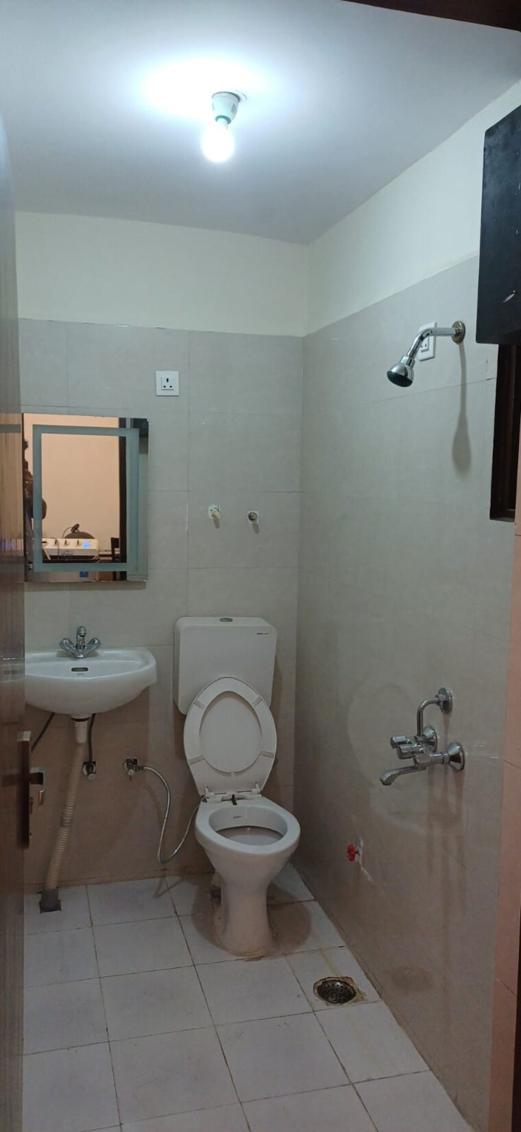 Bathroom, adore-happy-homes-grand 3 Bedroom 645 Sq.Ft. Apartment In Sector 85 Faridabad 9442639