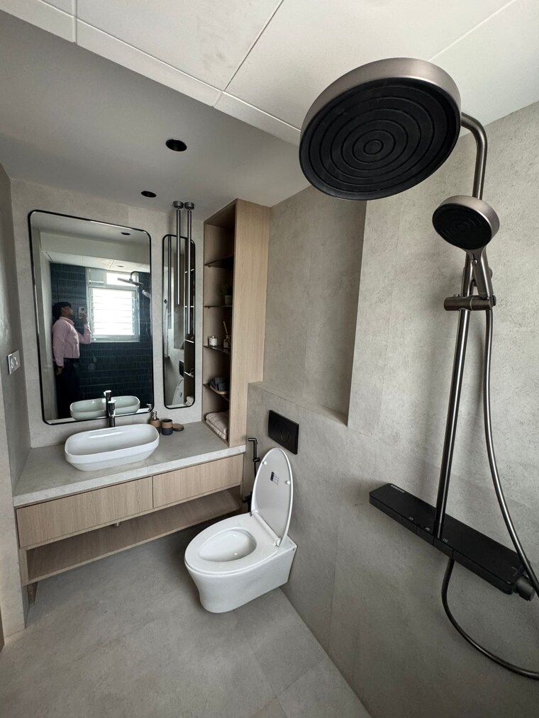 Team Area, hubtown-rising-city 2 Bedroom 632 Sq.Ft. Builder Floor In Ghatkopar East Mumbai 9442640