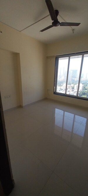 Room in 2 BHK Apartment at Karmvir Avant Sky Villa, Goregaon East – for Rent