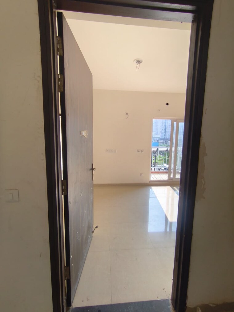 undefined, shri-radha-aqua-garden 3 Bedroom 1500 Sq.Ft. Apartment In Sector 16b Greater Noida Greater Noida 9442691