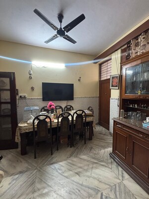 Parking in 2 BHK Builder Floor at Kalkaji – for Rent