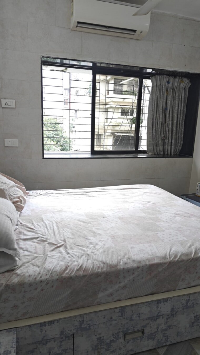 Bedroom, santacruz west 2 Bedroom 750 Sq.Ft. Apartment In Santacruz West Mumbai 9442910