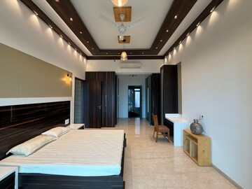 Living Room in 5 BHK Apartment at Kalpataru Avana, Parel – for Sale