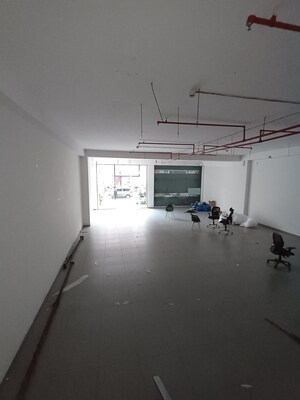 Room in  Showroom at One Platinum, Cbd Belapur Sector 15 – for Sale