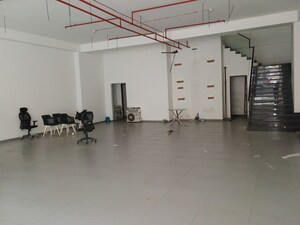 Parking in  Showroom at One Platinum, Cbd Belapur Sector 15 – for Sale
