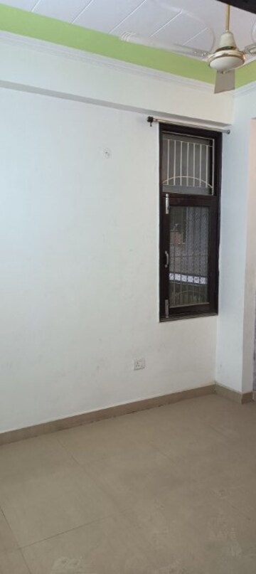 Room in 2 BHK Builder Floor at Niti Khand I – for Sale