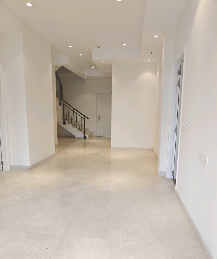 Room, indiabulls-sky-forest 4 Bedroom 4301 Sq.Ft. Apartment In Lower Parel Mumbai 9442948