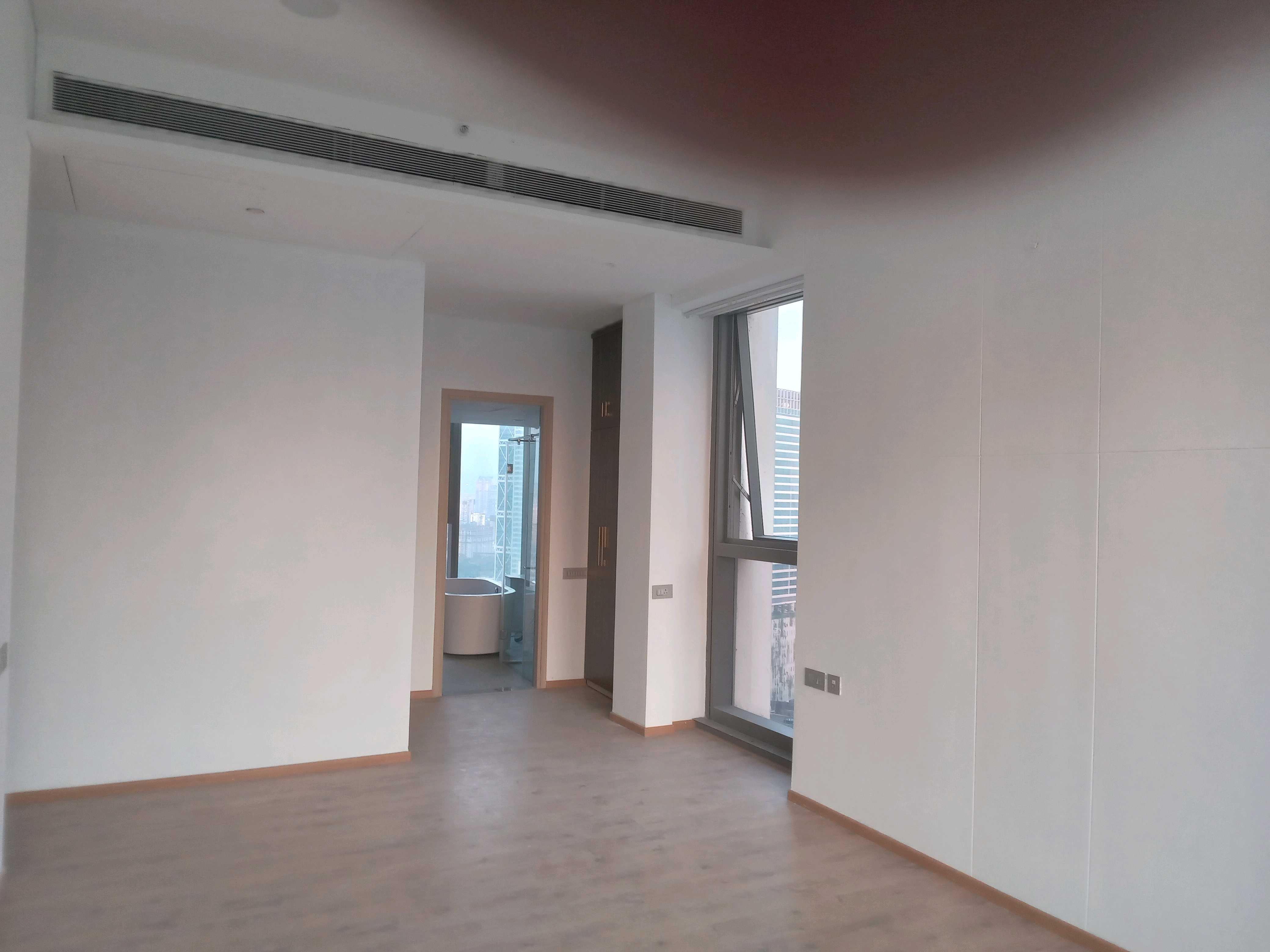 4 BHK + Pooja Room Apartment For Sale in Rustomjee Crown