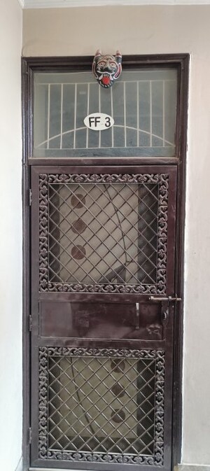  2 BHK Builder Floor at Niti Khand I – for Sale