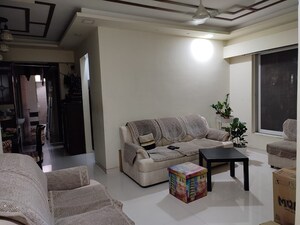 2 BHK Apartment For Rent in Group Seven Rushi Heights, Goregaon East