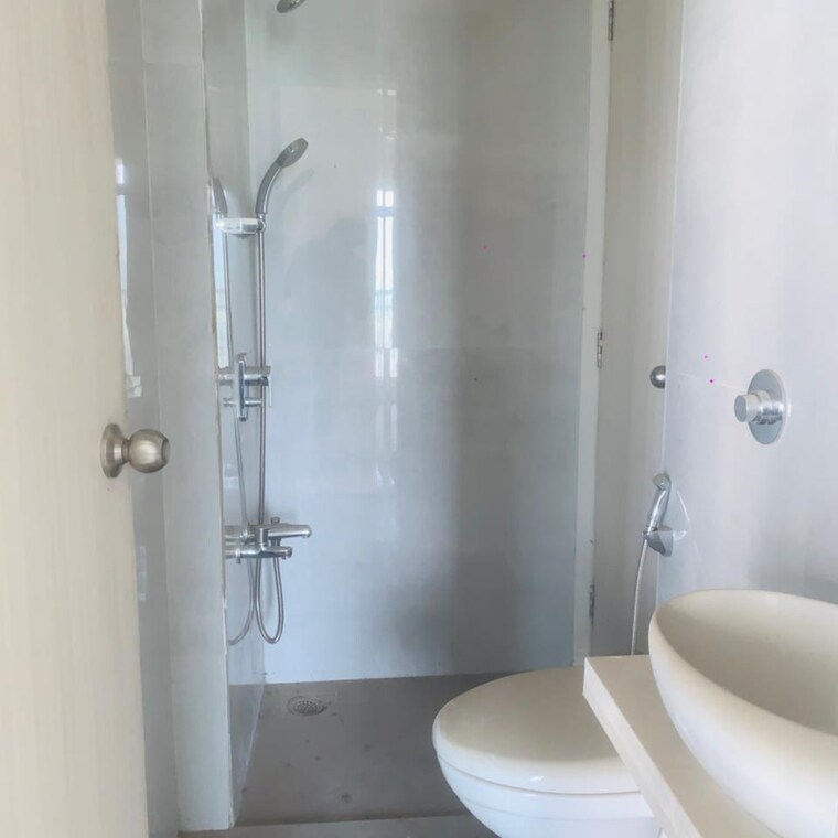 Bathroom, vihang-vermont 2 Bedroom 556 Sq.Ft. Apartment In Gaimukh Gaon Thane 9443018