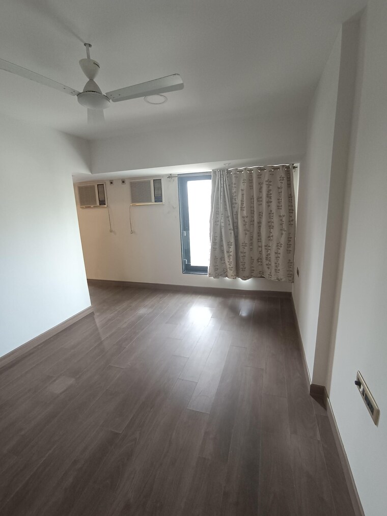Room, prabhadevi-chs 4 Bedroom 1780 Sq.Ft. Apartment In Prabhadevi Mumbai 9443022