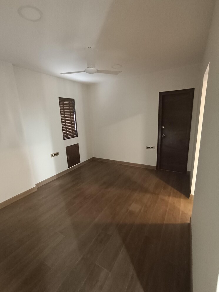 Room, prabhadevi-chs 4 Bedroom 1780 Sq.Ft. Apartment In Prabhadevi Mumbai 9443022