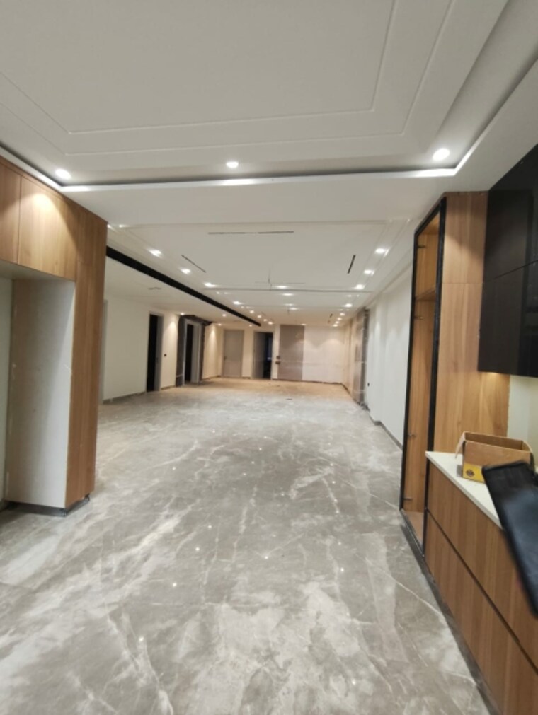 Room, rohini sector 23 4 Bedroom 3700 Sq.Ft. Builder Floor In Rohini Sector 23 Delhi 9443067