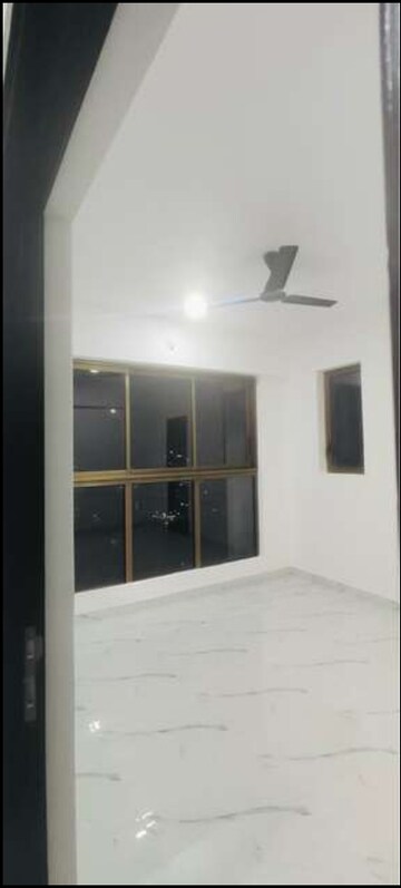 1 BHK Apartment For Rent in Raymond Ten X Habitat, Pokhran Road No Two