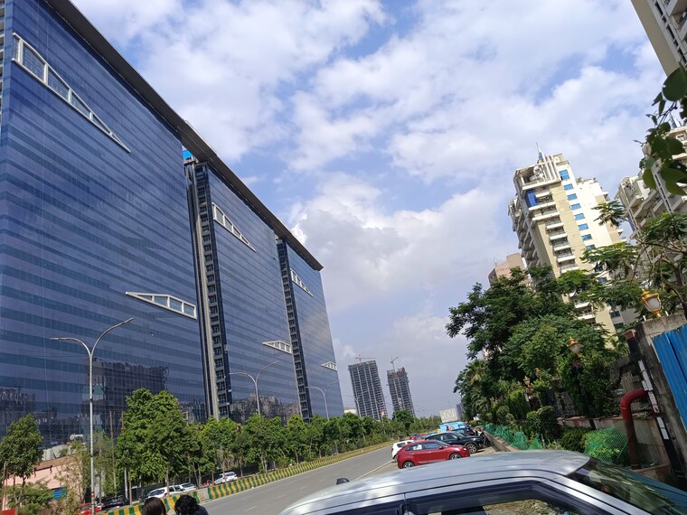 Exterior View, alphathum Commercial Office Space 400 Sq.Ft. In Sector 90 Noida 9443055