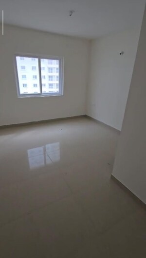 Room in 2 BHK Apartment at Mantri Serenity, Kanakapura Road – for Sale