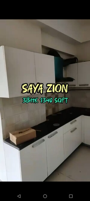 Master Bedroom in 3 BHK Apartment at Saya Zion, Sector 4 Greater Noida – for Rent