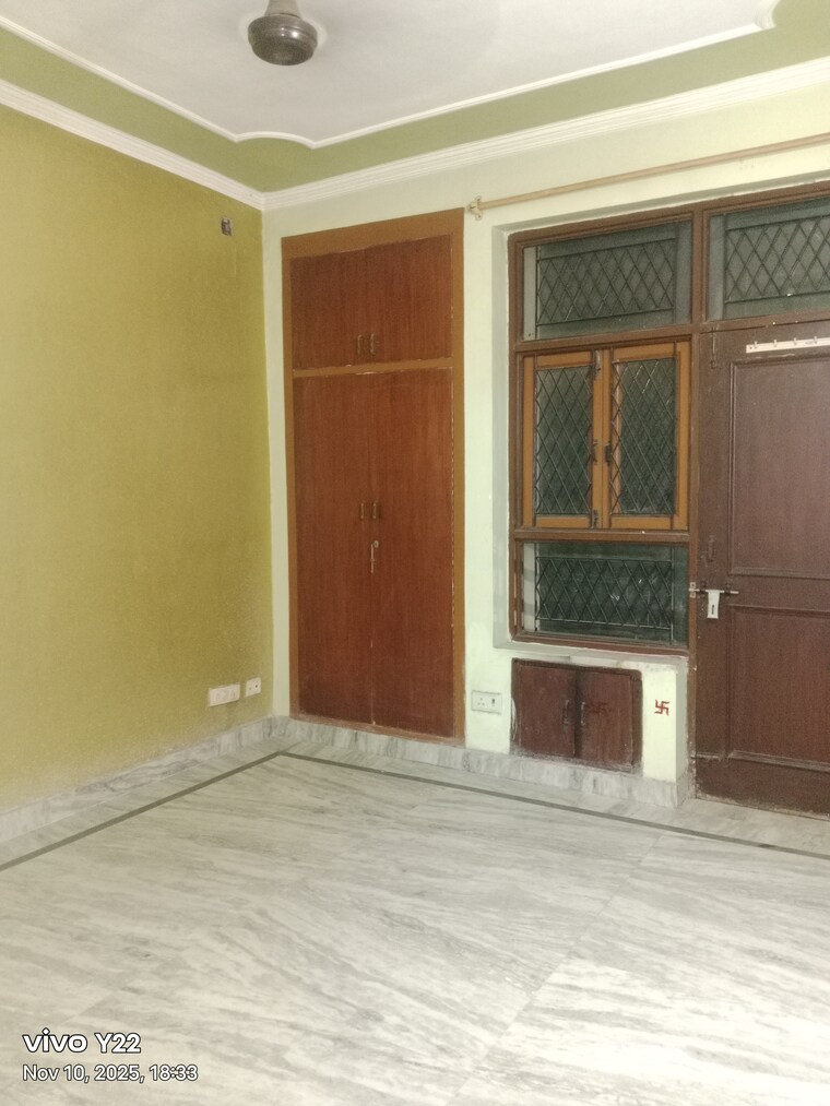 Room, ashoka-enclave-faridabad 2 Bedroom 1800 Sq.Ft. Builder Floor In Sector 34 Faridabad 9443139