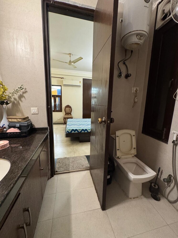 Team Area, eros-garden-villas 4 Bedroom 2700 Sq.Ft. Builder Floor In Charmwood Village Faridabad 9443133