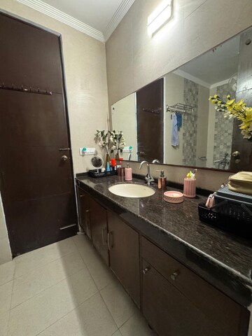 Kitchen in 4 BHK Builder Floor at Eros Garden Villas, Charmwood Village – for Sale