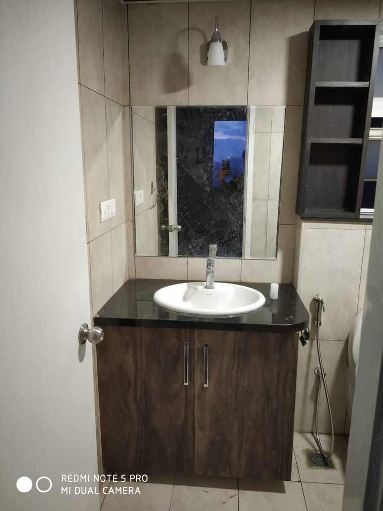 Bathroom, prestige-lakeside-habitat 2 Bedroom 1216 Sq.Ft. Apartment In Varthur Bangalore 9443138