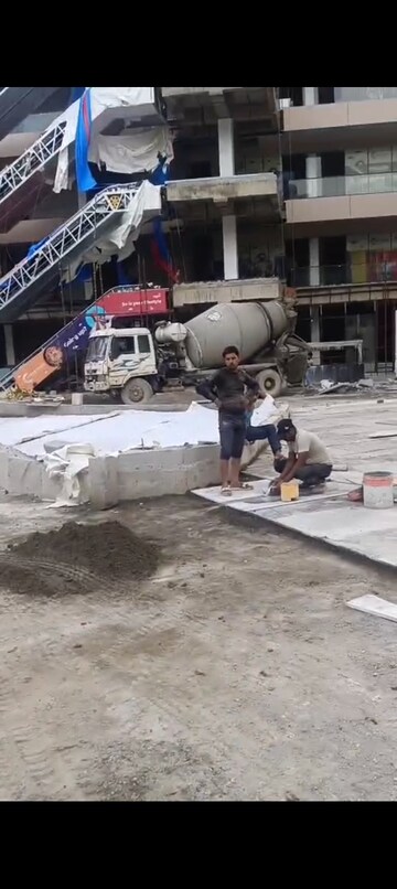  Shop – Exterior View View at Bhutani Cyberthum, Sector 140a - for Sale