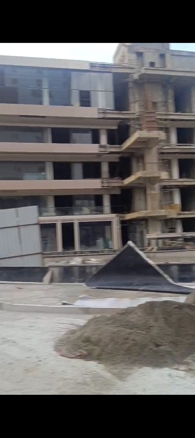 Exterior View, bhutani-cyberthum Commercial Shop 200 Sq.Ft. In Sector 140a Noida 9443168