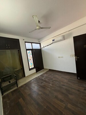 Room in 3 BHK Builder Floor at Chattarpur – for Sale