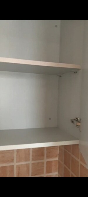 Room in 2 BHK Apartment at Mahagun Mywoods, Sector 16c Greater Noida – for Rent