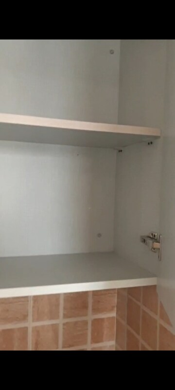 Room in 2 BHK Apartment at Mahagun Mywoods, Sector 16c Greater Noida – for Rent