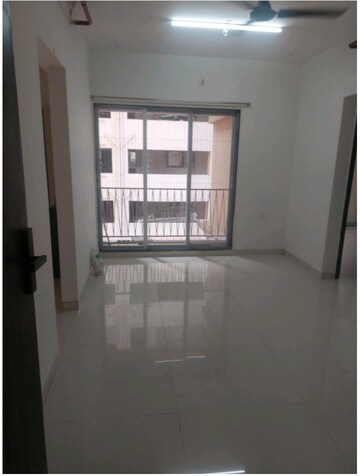 2 BHK Apartment For Rent in Nakshatra Metro Majestic, Vartak Nagar