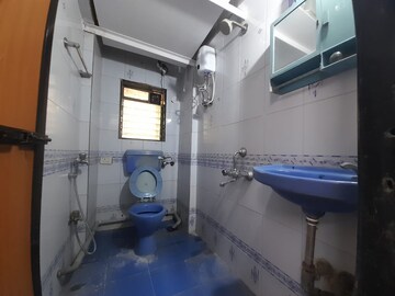 Team Area in 2 BHK Apartment at Gokuldham CHS Goregaon, Goregaon East – for Rent