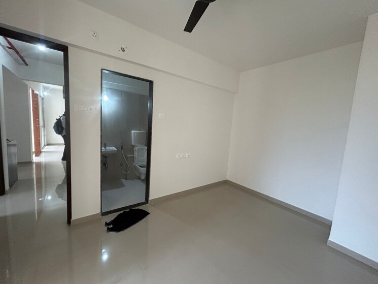 Room, puraniks-tokyo-bay 2 Bedroom 600 Sq.Ft. Apartment In Kasarvadavali Thane 9443251