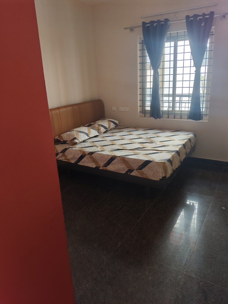 Bedroom, krishna-residency-kadubeesanahalli 1 Bedroom 750 Sq.Ft. Apartment In Kadubeesanahalli Bangalore 9443252