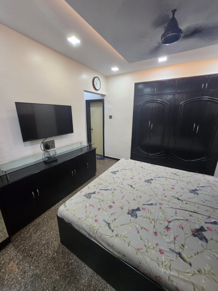 Bedroom, dheeraj-ganga 2 Bedroom 660 Sq.Ft. Apartment In Malad West Mumbai 9443264