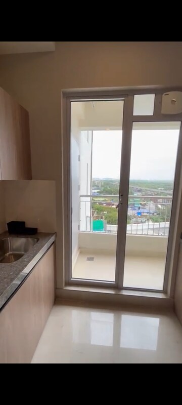 2 BHK Apartment For Sale in Kalpataru Paramount, Kapur Bawdi