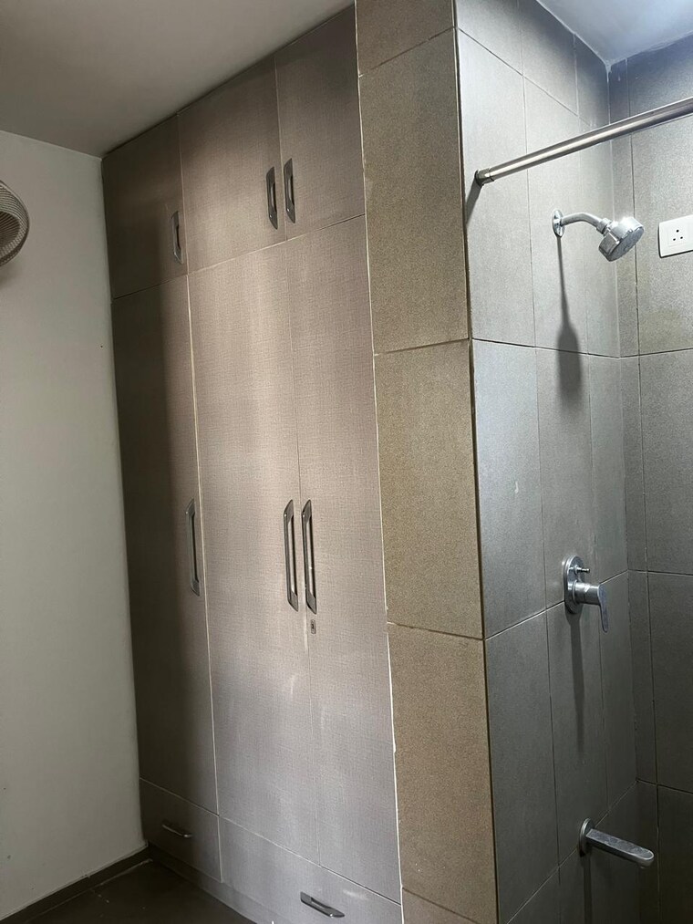 Bathroom, ireo-skyon 2 Bedroom 1524 Sq.Ft. Apartment In Sector 60 Gurgaon 9443268