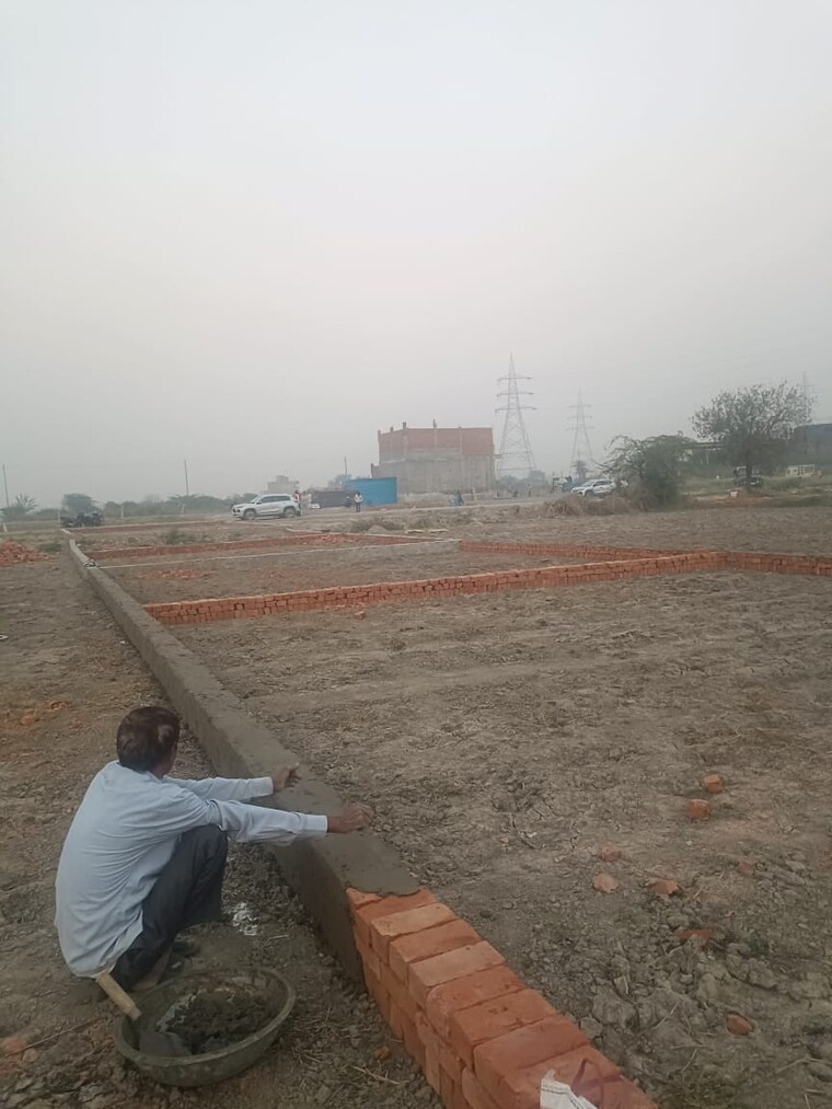 undefined, tusyana  100 Sq.Yd. Plot In Tusyana Greater Noida 9443301