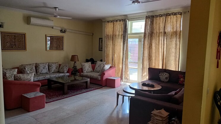 Living Room, unitech-deerwood-chase 5 Bedroom 360 Sq.Ft. Independent House In Nirvana Country Gurgaon 9443409