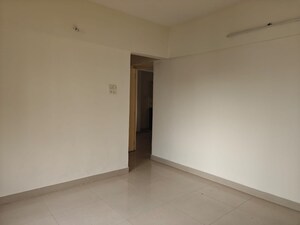 Room in 3 BHK Apartment at Kohinoor S3 Lifestyle, Pimple Saudagar – for Rent