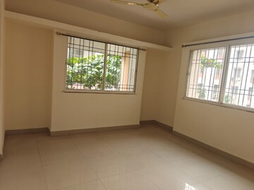 Room in 3 BHK Apartment at Kohinoor S3 Lifestyle, Pimple Saudagar – for Rent