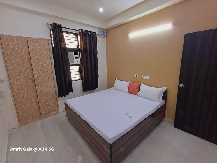 Bedroom, dlf-city-gurgaon 2 Bedroom 1250 Sq.Ft. Builder Floor In Sector 27 Gurgaon 9443489
