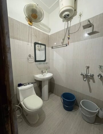 Bathroom in 3 BHK Apartment at Pir Machalla – for Rent