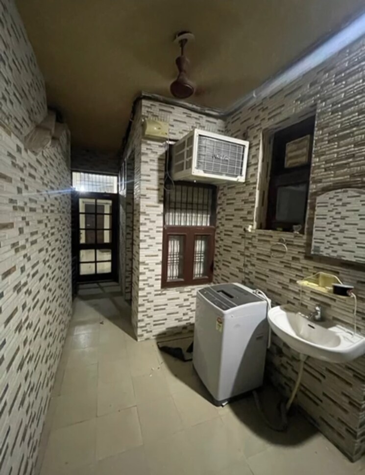 undefined, pir machalla 3 Bedroom 150 Sq.Ft. Apartment In Pir Machalla Zirakpur 9443642