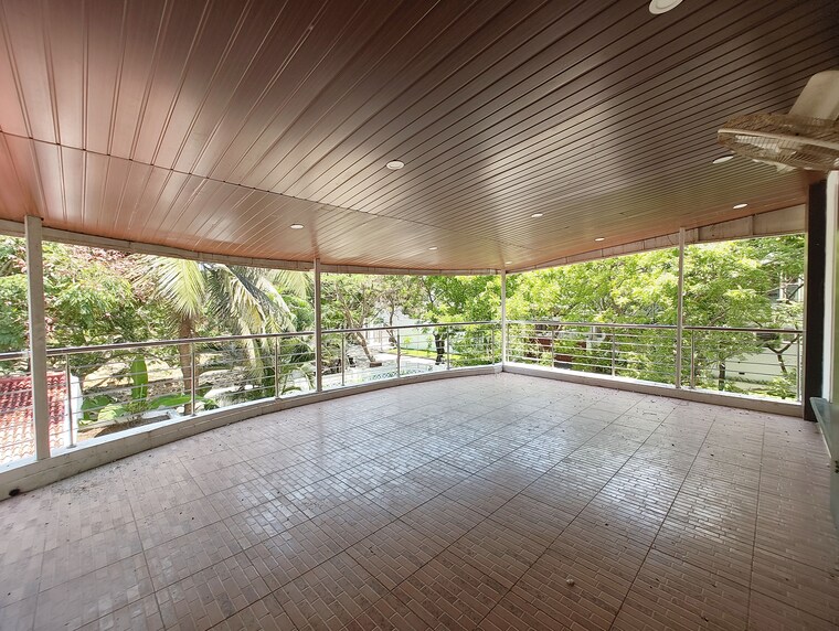 Swimming Pool, akkarai 5 Bedroom 6050 Sq.Ft. Independent House In Akkarai Chennai 9443582