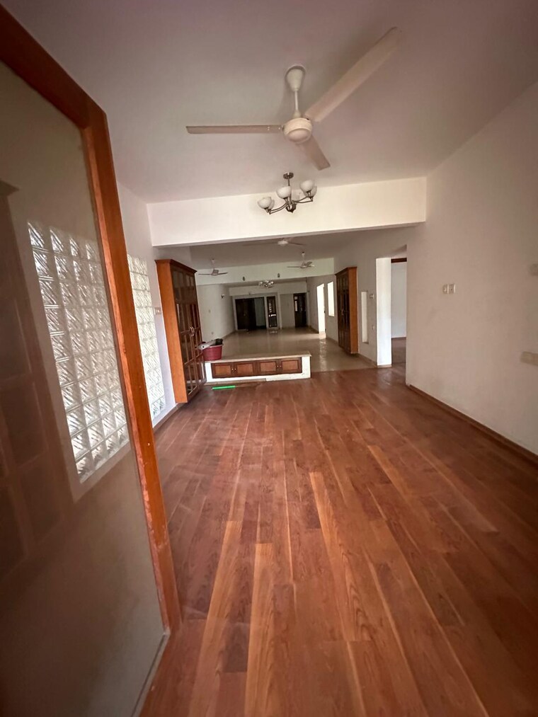 Bedroom, indiranagar 3 Bedroom 2475 Sq.Ft. Apartment In Indiranagar Bangalore 9443680