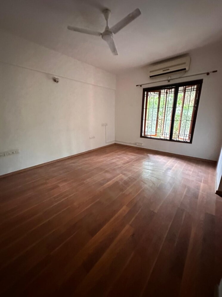 Room, indiranagar 3 Bedroom 2475 Sq.Ft. Apartment In Indiranagar Bangalore 9443680